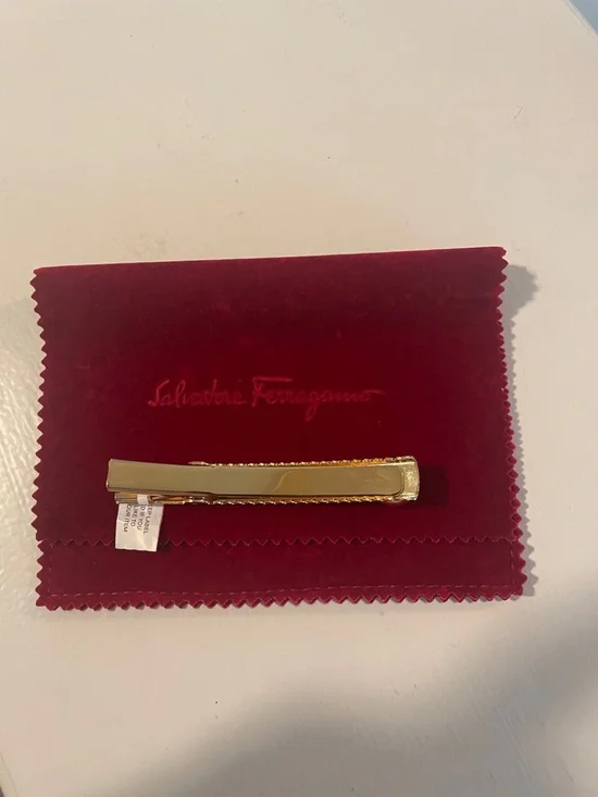 Salvatore Ferragamo Gold Barrette with Crystal Accent - Picture 5 of 5